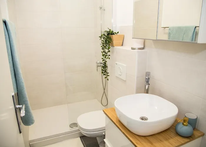 Gordon דירה מאלי לוסיניי