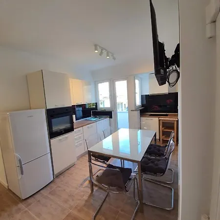 Gordon Apartment Mali Losinj